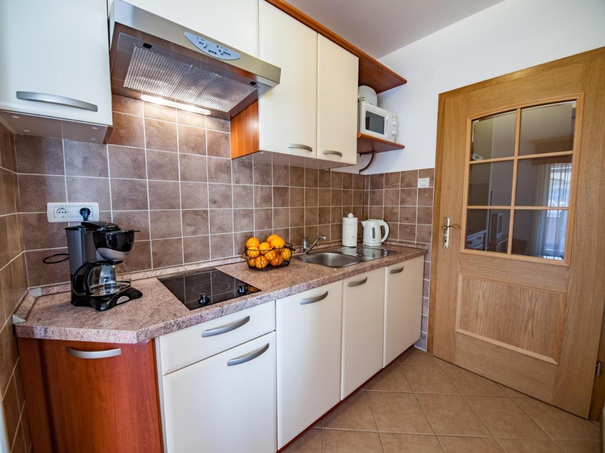 Apartment Magnolija Cres