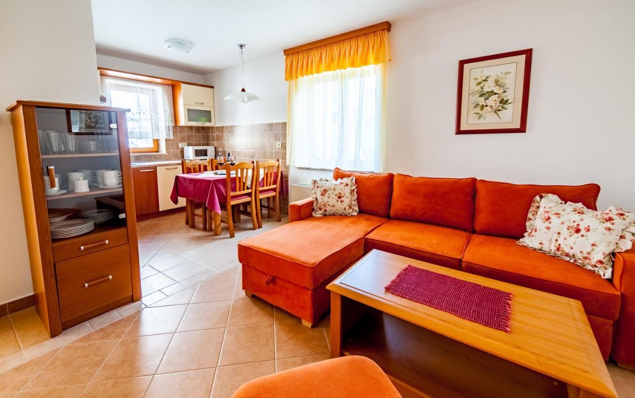 Apartment Magnolija *